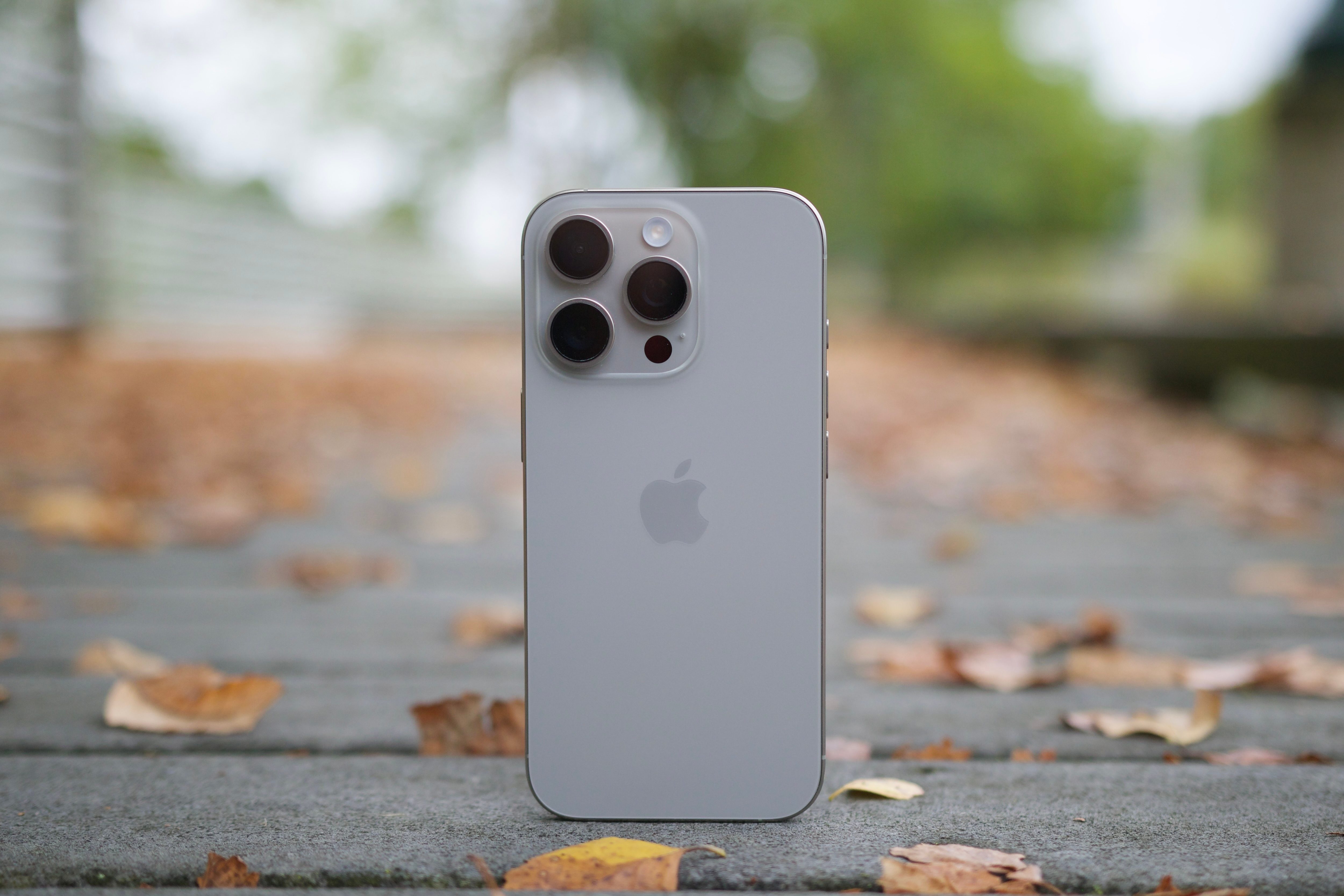 iphone-16-pro-review-hero- 