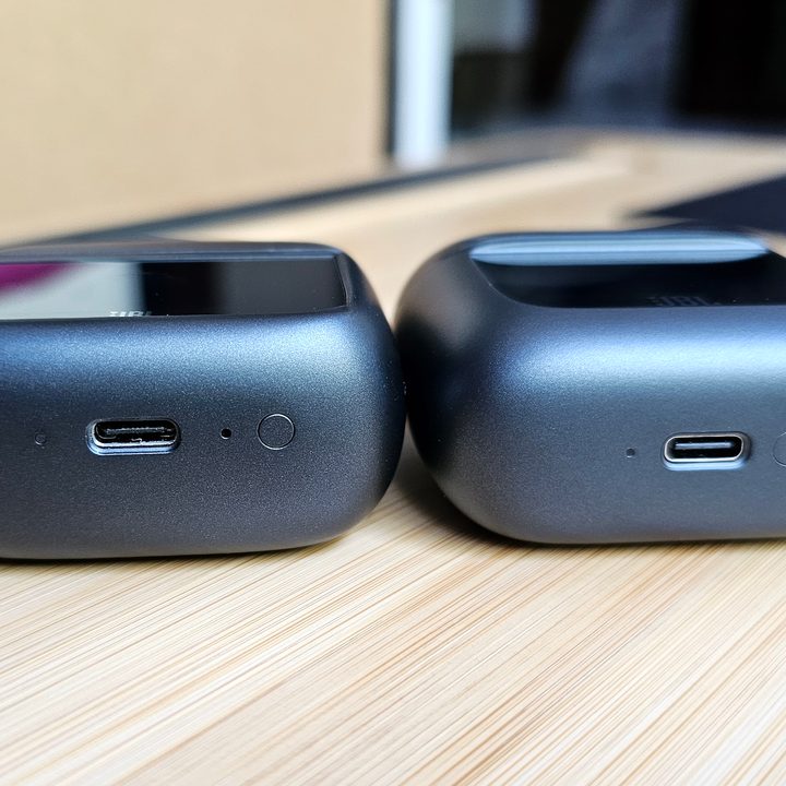 JBL Tour Pro 3 and Tour Pro 2 charging cases.
