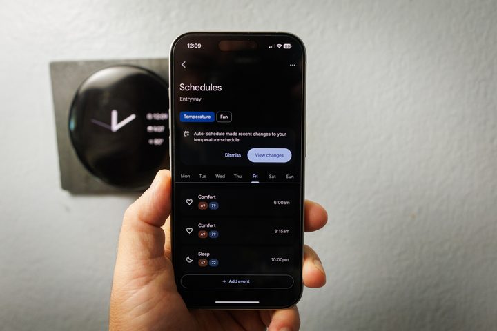 Scheduling the Nest Thermostat in the Google Home app.