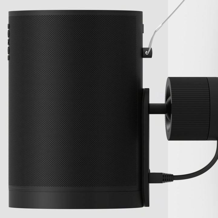 Sonos Era 100 Pro with Surface Mount.