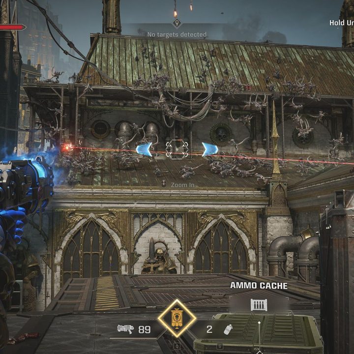 The image shows the player charging their Plasma Pistol.