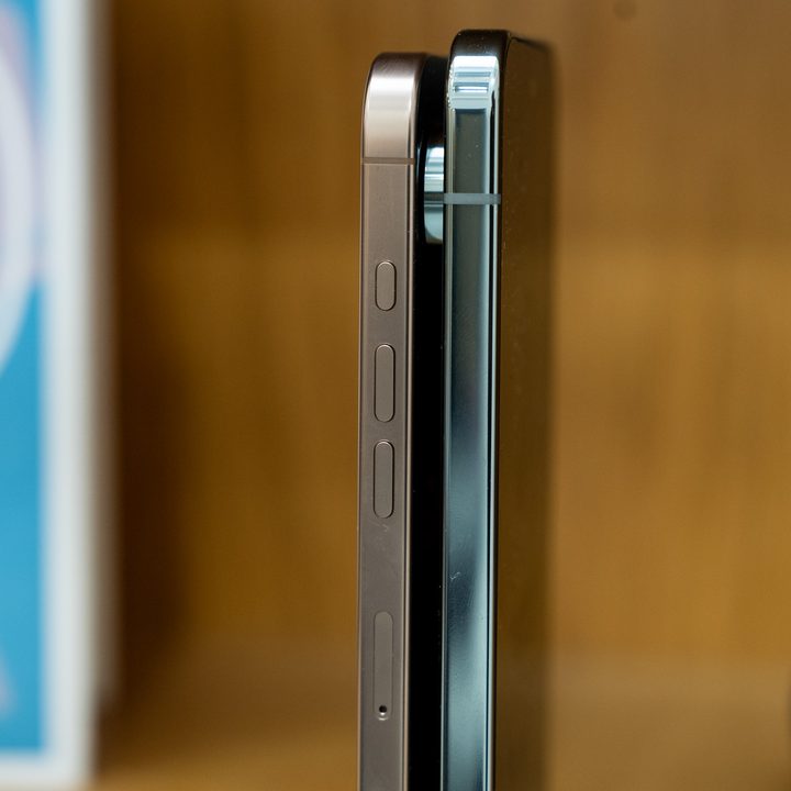 iPhone 16 Pro action button next to the Pixel 9 Pro