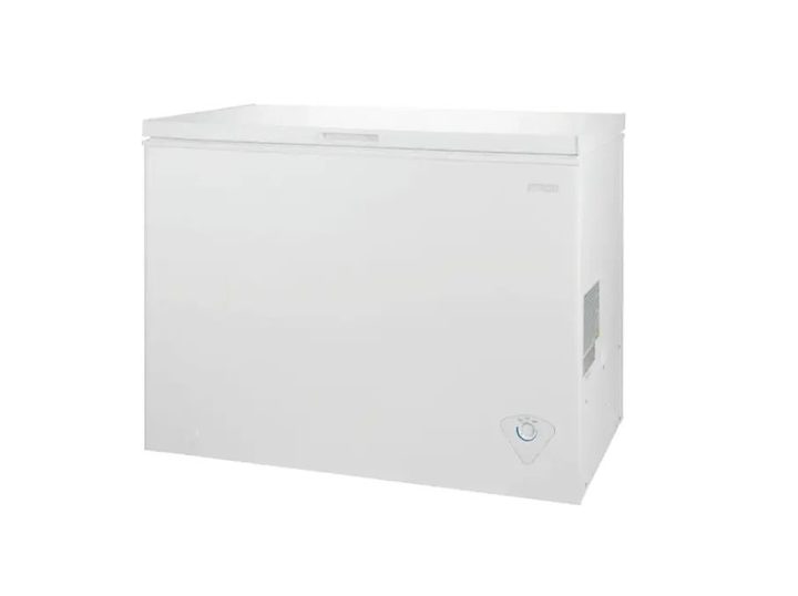 A front view of Insignia's 10.2 cu. ft. Garage Ready Chest Freezer.