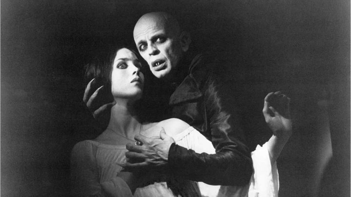 Isabelle Adjani and Klaus Kinski as Mina and Nosferatu embracing in "Nosferatu the Vampyre."