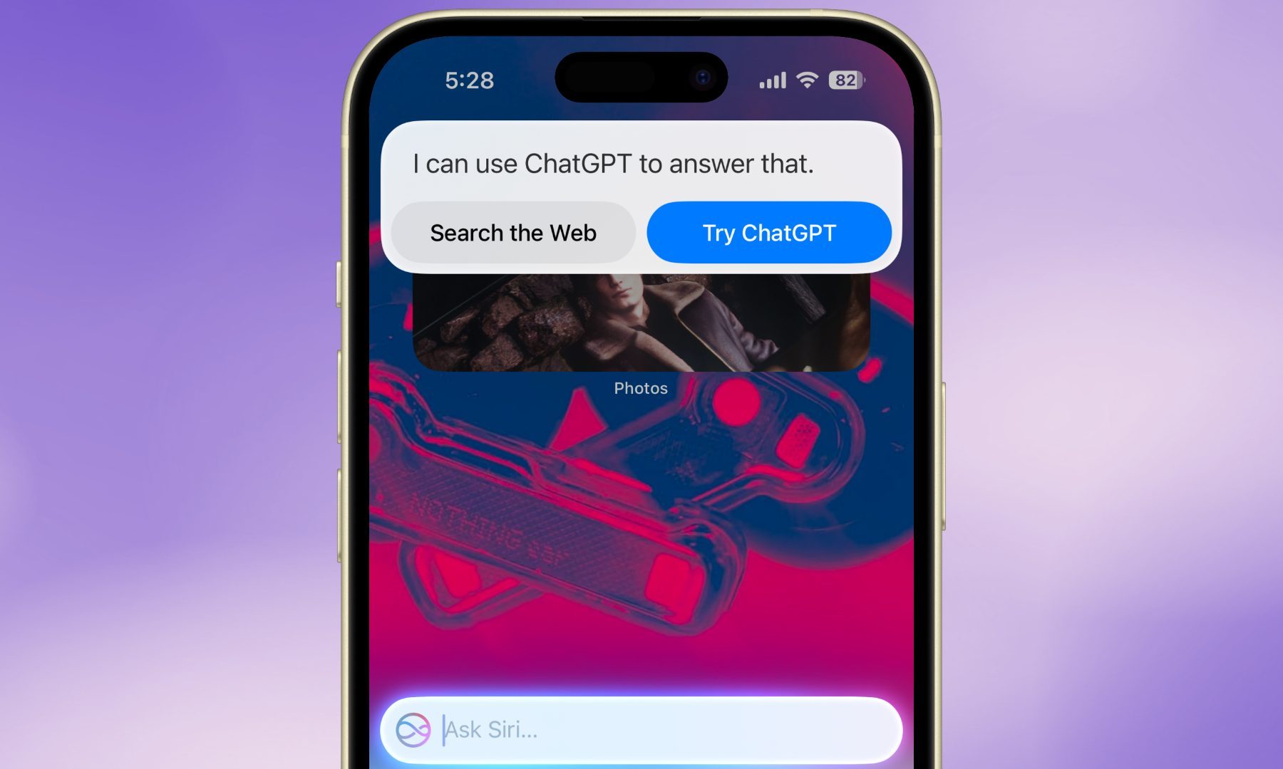 Siri offloading user query to ChatGPT.