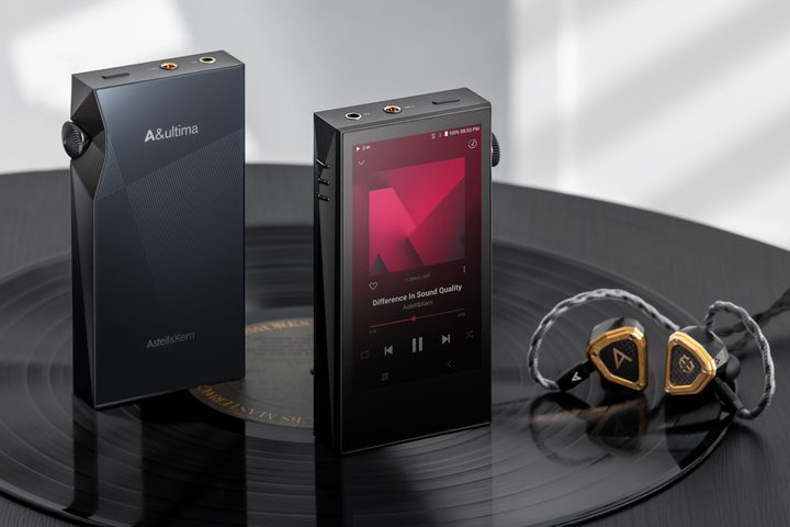 Astell&Kern A&Ultima SP3000M portable digital audio player.