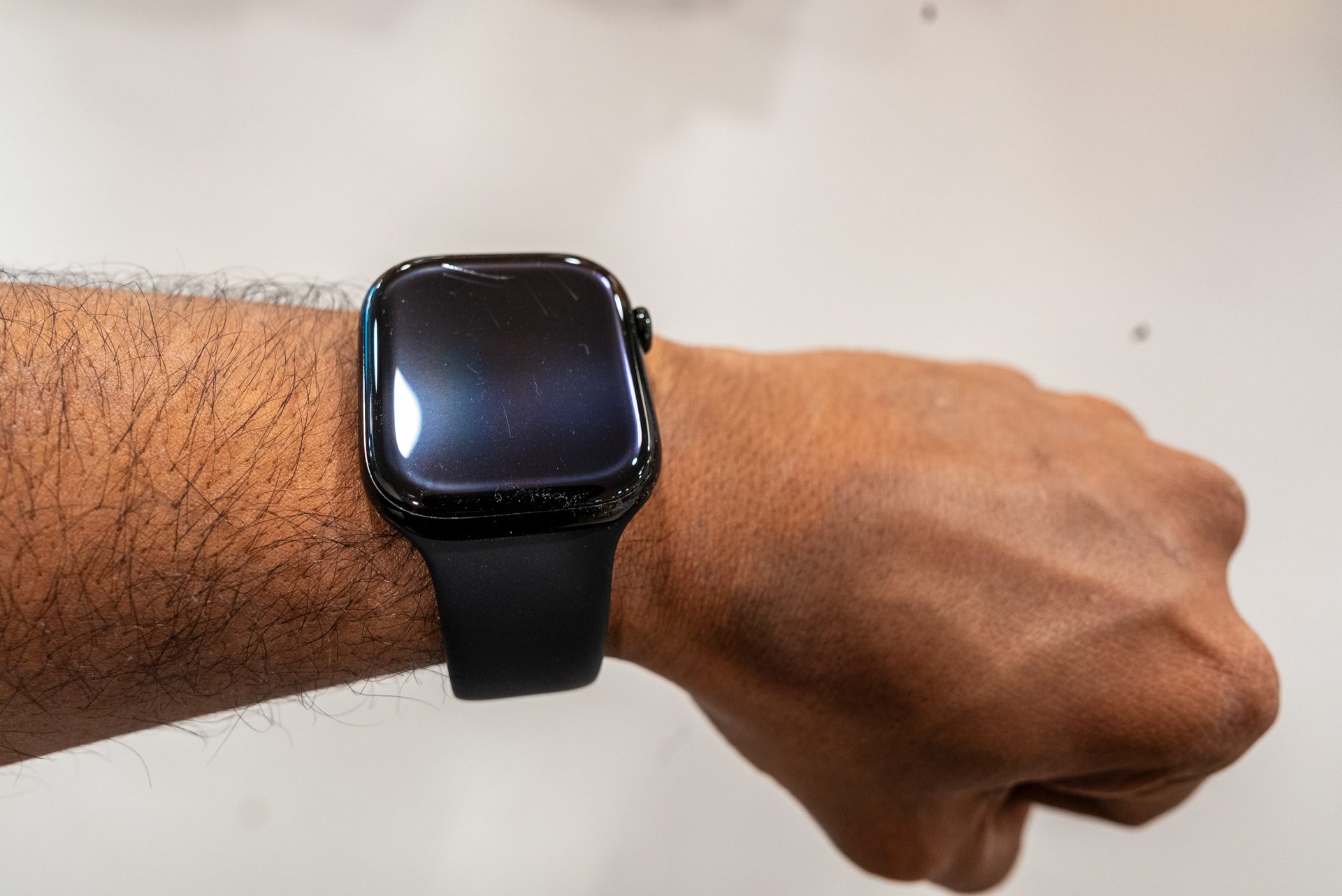 Scratches on the Apple Watch Series 10 display