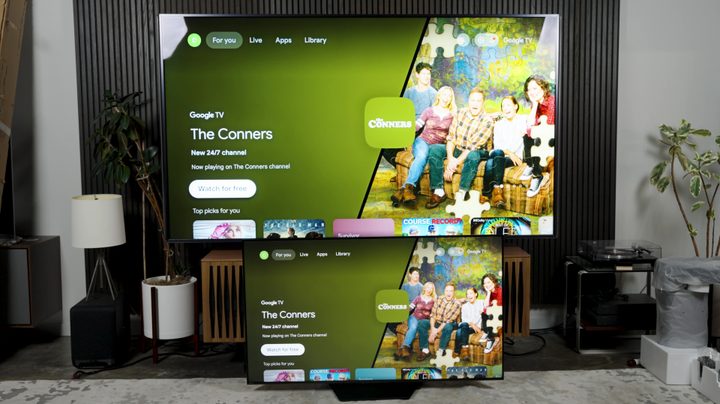Hisense 110 UX