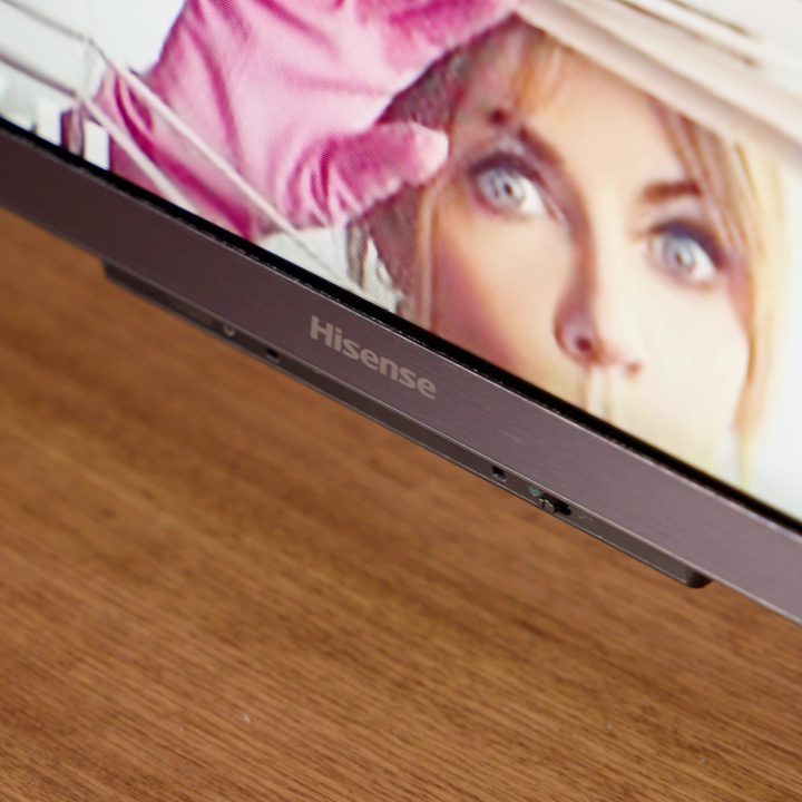Hisense 110 UX