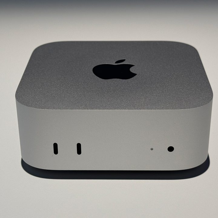 Mac Mini with M4
