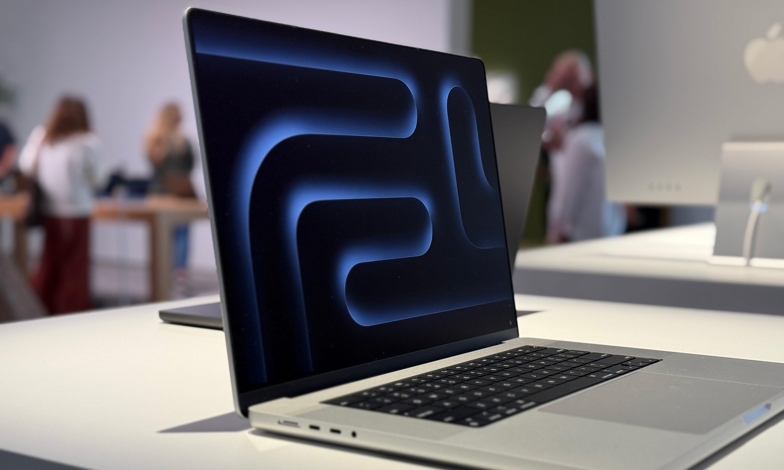 The new M4 MacBook Pro comes with these 7 major changes - Digital