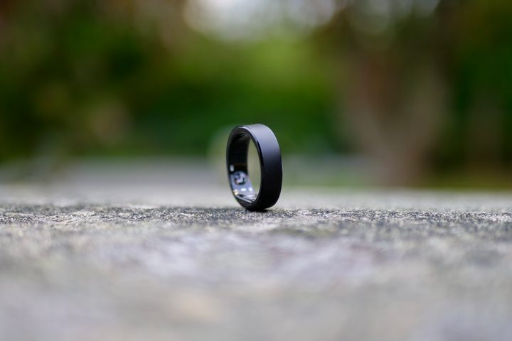 The side of the RingConn Gen 2 smart ring.