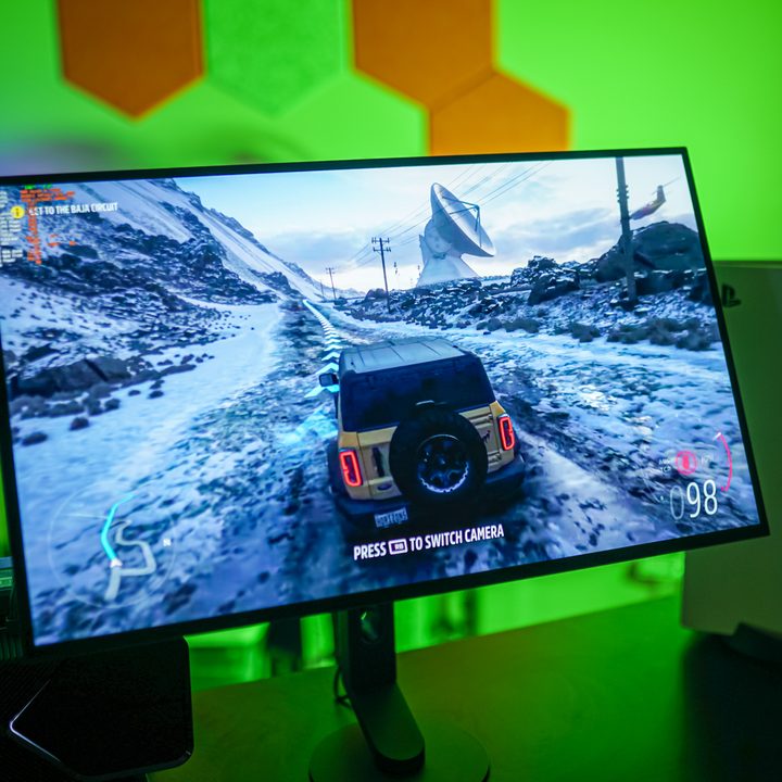 Forza Horizon 5 on the Sony InZone M10S.