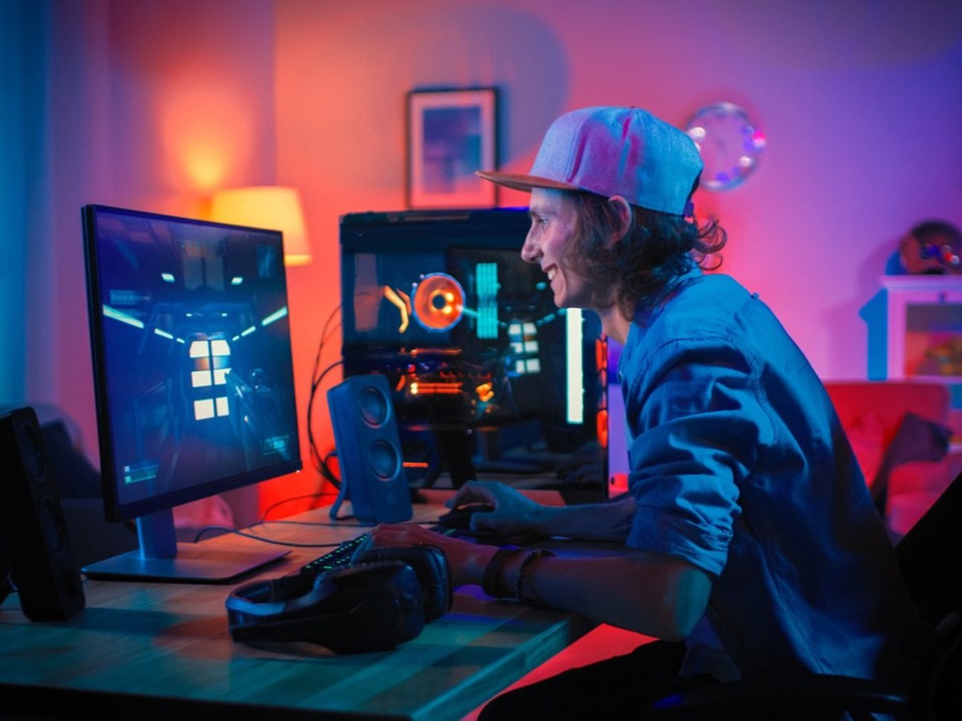 Green Man Gaming Black Friday special -- promo image with player on PC