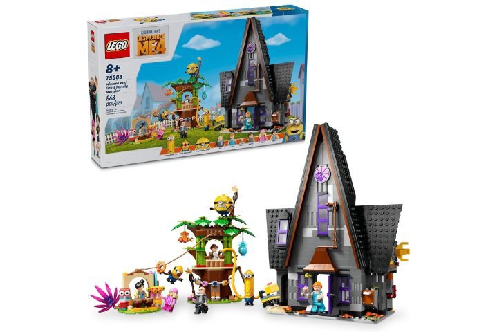 ‘Despicable Me 4’ Minions and Gru's Family Mansion Lego Set