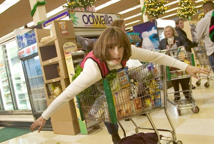 Nora tries to get the hame in Christmas with the Kranks