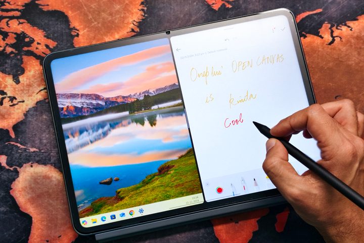 Open Canvas on OnePlus Pad 2 that is also being used as a Windows monitor.