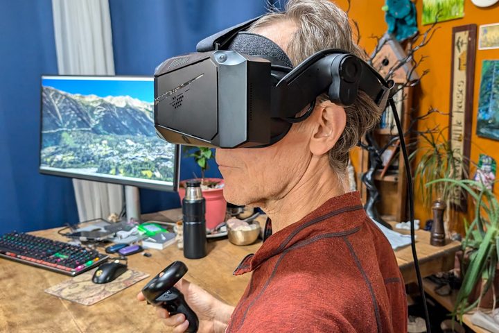Pimax Crystal Light can run games and apps from my SteamVR and Oculus Rift library.