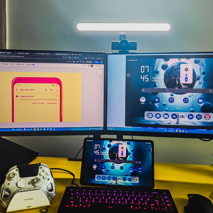 Red Magic Nova tablet casting wireless to a monitor.