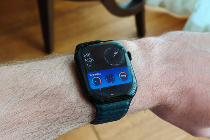 Someone wearing the Apple Watch Series 10, showing the Smart Stack on the display.