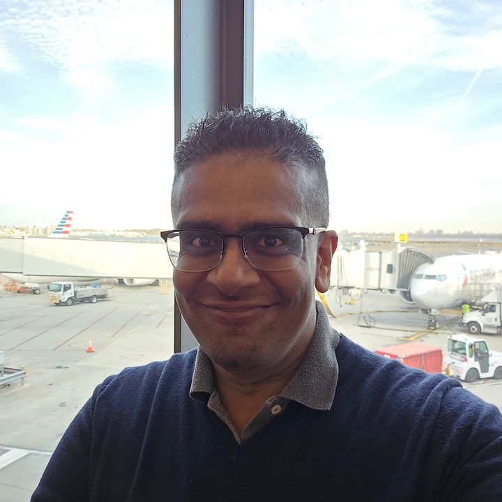 bright background selfie captured on the Galaxy S24 Ultra.