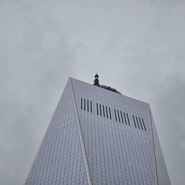 5x photo of Manhattan skyscraper captured on the Galaxy S24 Ultra.