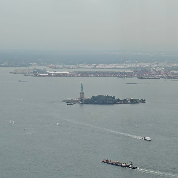 5x photo of the Statue of Liberty captured on the OnePlus 12.