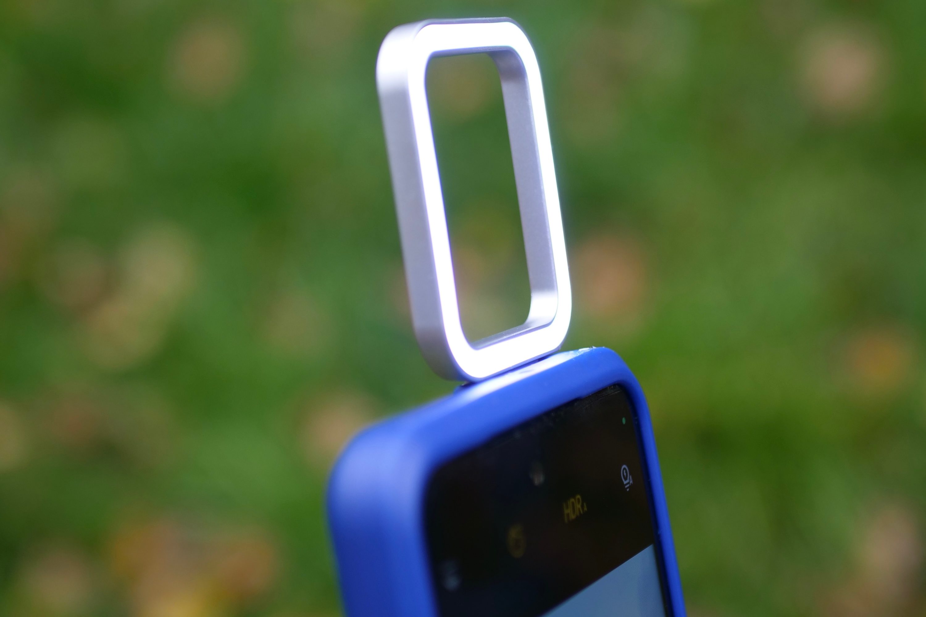 The side of the HMD Fusion's Flashy ring light.