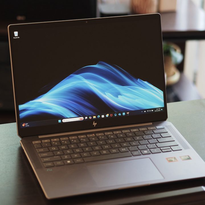 The HP OmniBook Ultra 14 on a table.