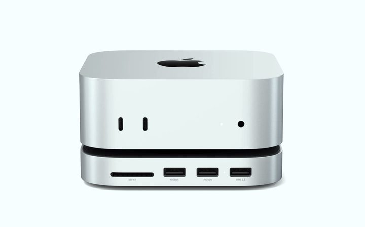 A press photo of Satechi's Mac mini hub.