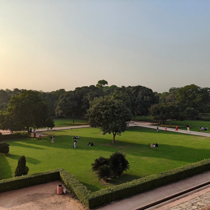 A photo of a green courtyard in India, taken with the Oppo Find X8.