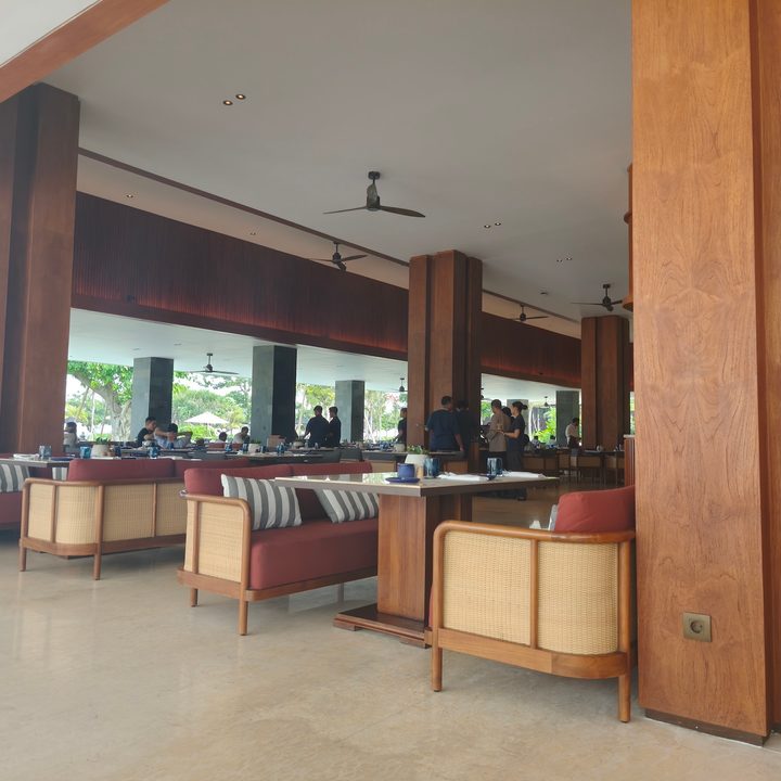 1x photo of a beaker captured on the Oppo Find X8 Pro