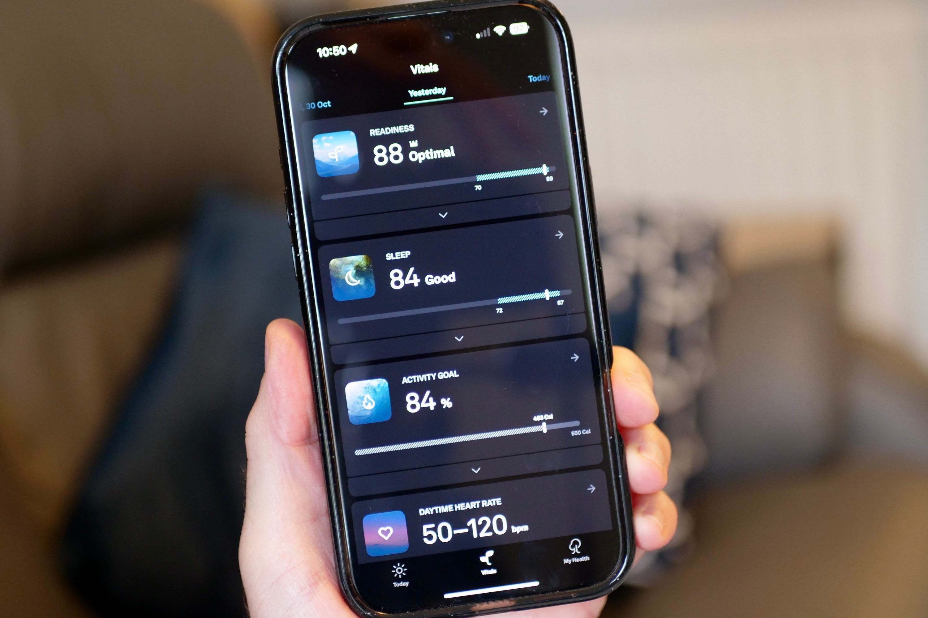 The Oura app showing the Vitals screen.