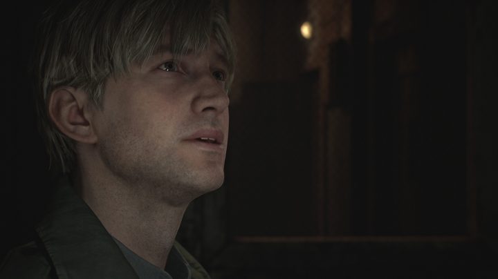 James Sunderland staring off to the side in Silent Hill 2.