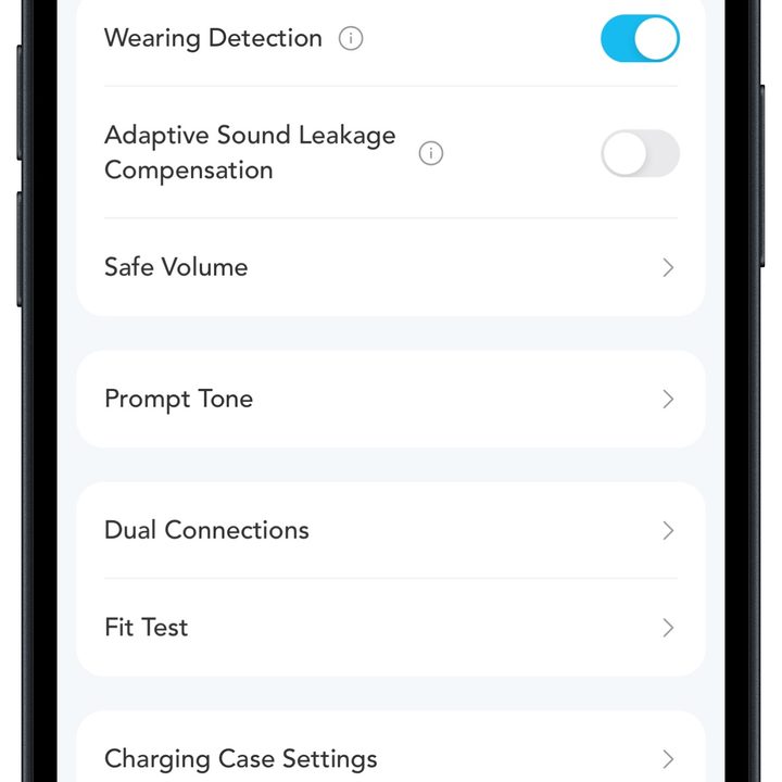 Soundcore app for iOS: feature settings.