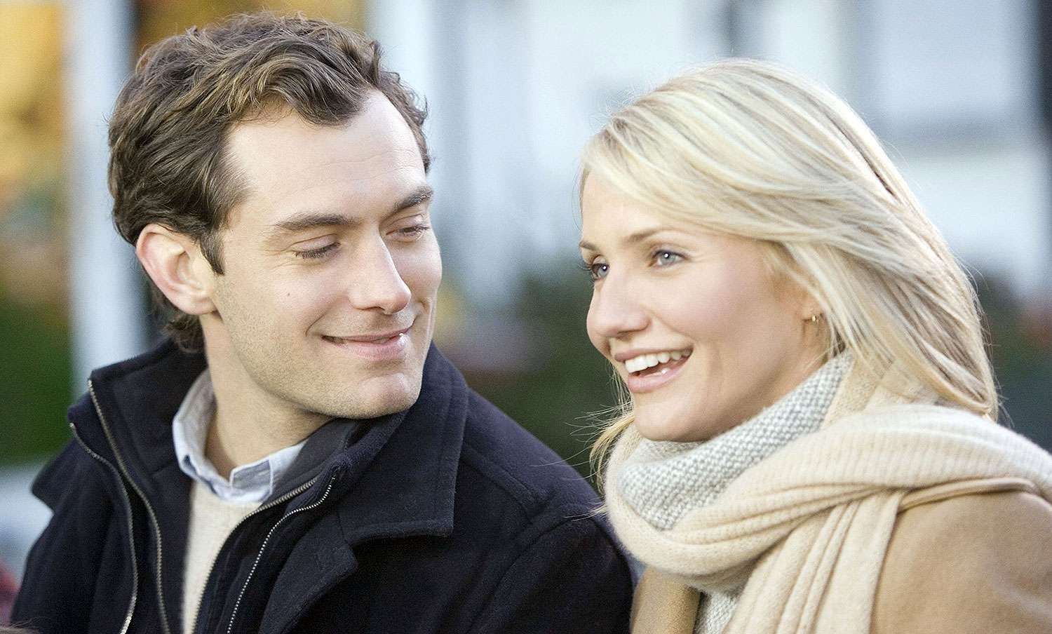 A man looks at a woman in The Holiday.
