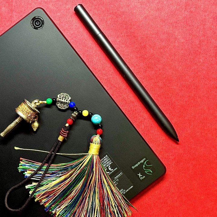 Asus ProArt PZ13 and Asus Pen 2.0 stylus.