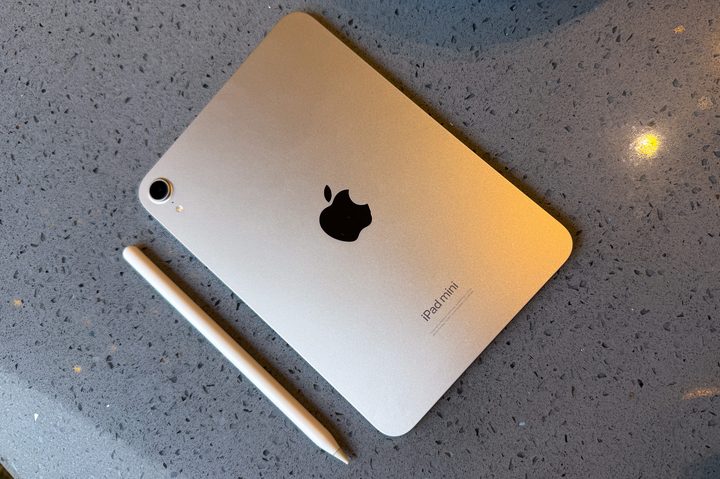 Apple iPad mini with A17 Pro and Apple Pencil Pro.