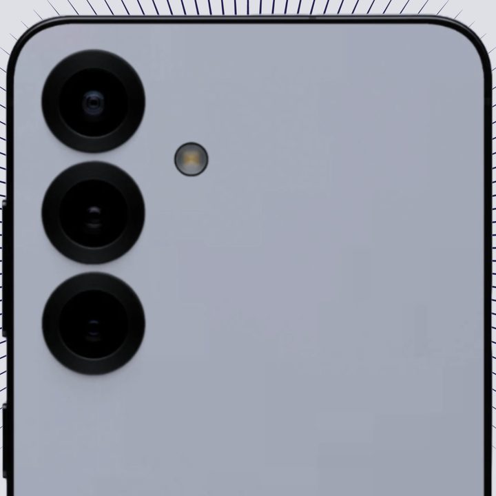 Concept render of Galaxy S25 in leaked blue shade.