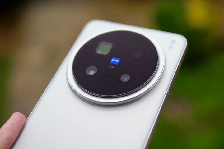 The Vivo X200 Pro's camera module.