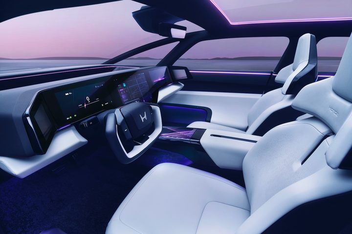 Honda 0 Saloon prototype interior.