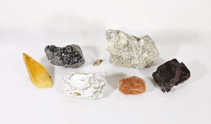 Earth-originating examples of minerals found in Bennu samples. These specimens are from the U.S. National Mineral Collection at the Smithsonian’s National Museum of Natural History and show the minerals observed in Bennu samples as formed and found on Earth. Four of these minerals had not been previously observed in extraterrestrial samples: gaylussite, villiaumite, thenardite, trona.