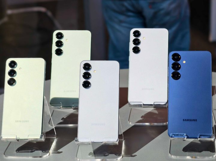 Samsung Galaxy S25 and Galaxy S25 Plus colors.