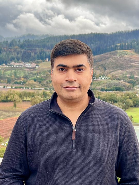 headshot of Rahul Joshi