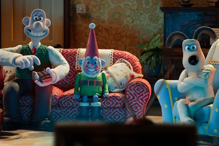 Norbot sits on a couch in Wallace & Gromit: Vengeance Most Fowl.