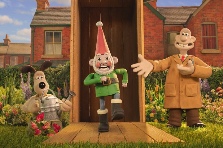 Norbot walks out of a box in Wallace & Gromit: Vengeance Most Fowl.