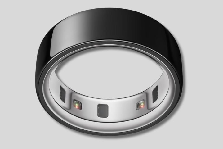 sleek black oura ring