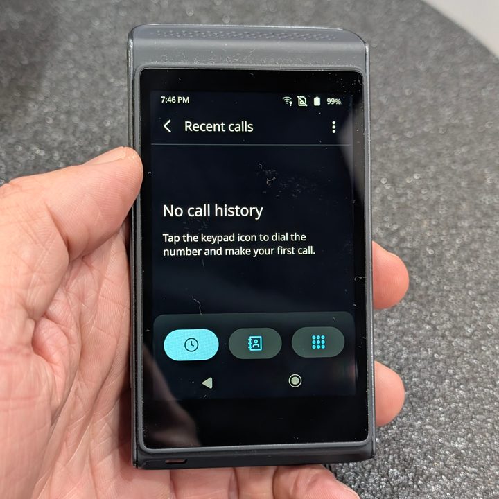 Vasco Translator Q1 call translation mode