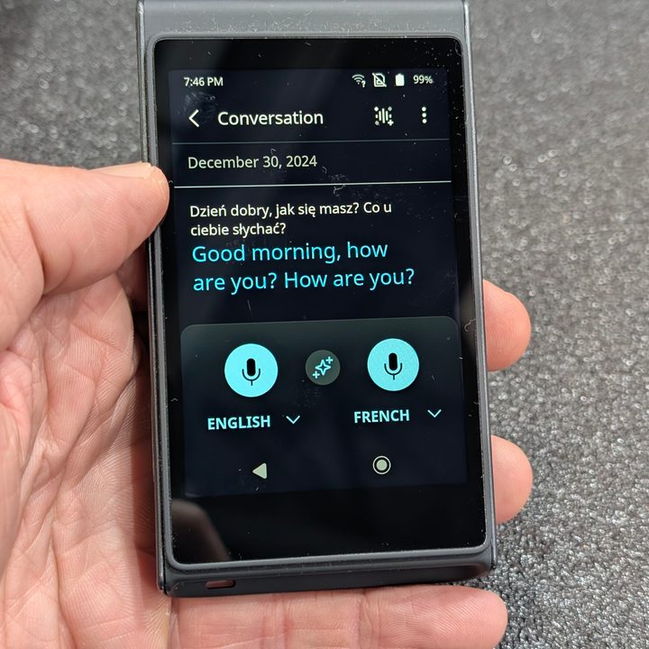 Vasco Translator Q1 voice translation mode