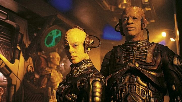 Roxann Dawson and Tim Russ get Borg makeovers in Star Trek: Voyager.